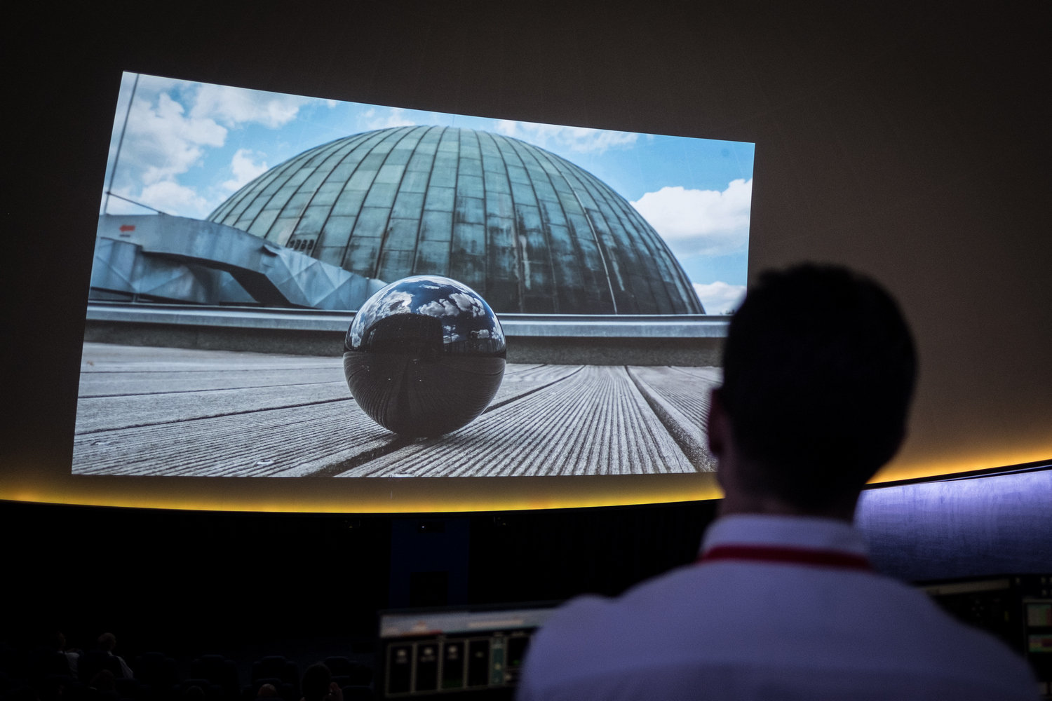 img news fulldome most-amazing-digital-planetarium-film-festival-ahead